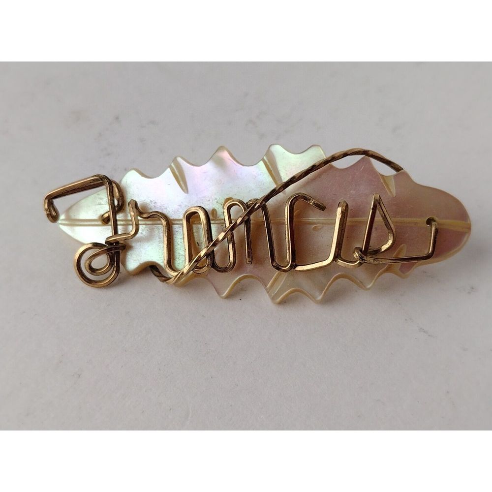 Mother of Pearl -FRANCIS- Leaf Gold Tone Wire Brooch Pin Shell MOP Vintage